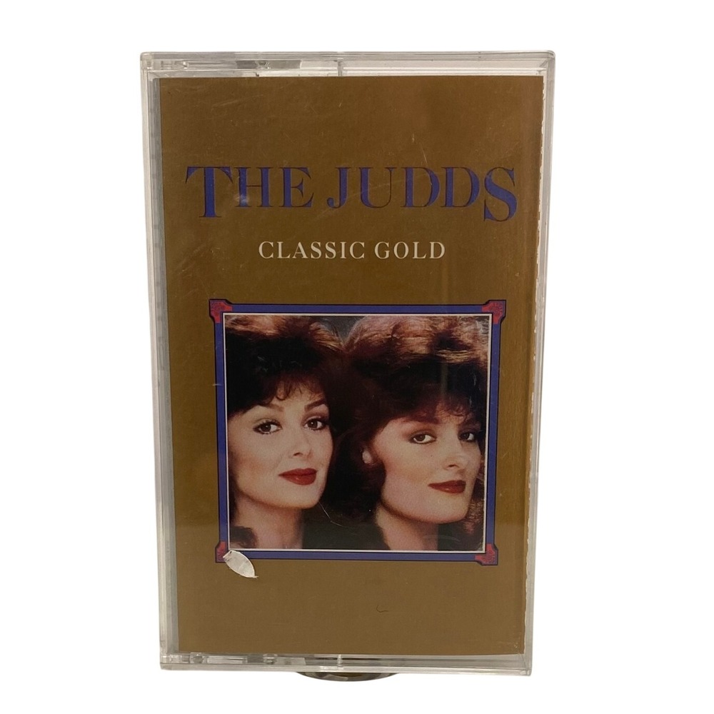 The Judds Classic Gold Cassette Tape 1992 Heartland Music DVK 2-1063-1 Country